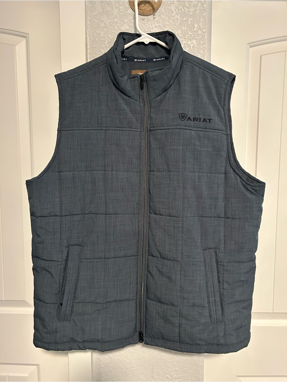 Ariat Men's Concealed Carry Quilted Vest XL